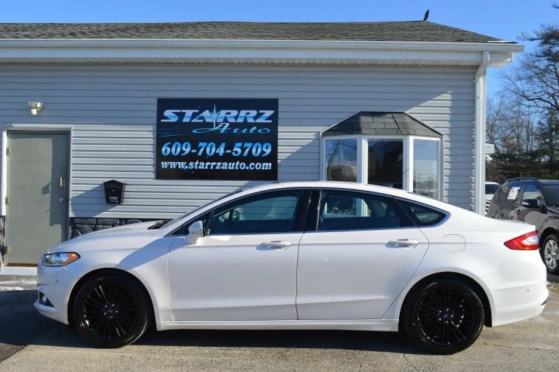 2013 Ford Fusion 2nd Gen - Image 2 of 12
