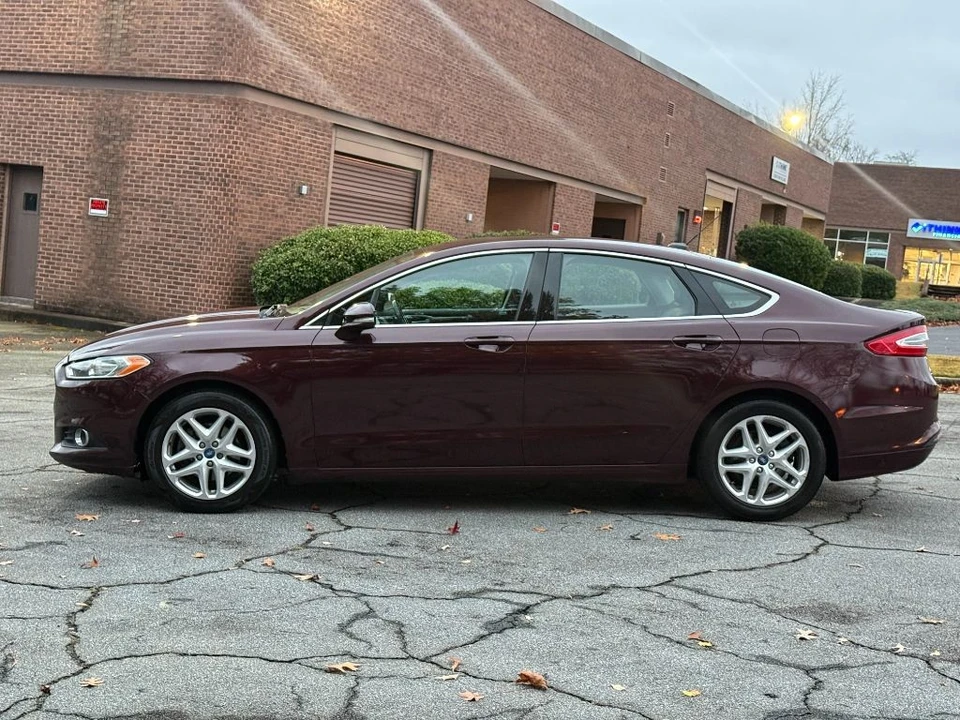 2013 Ford Fusion 2nd Gen - Image 8 of 21