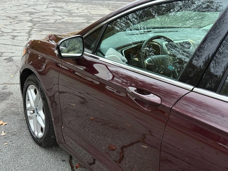 2013 Ford Fusion 2nd Gen - Image 11 of 21