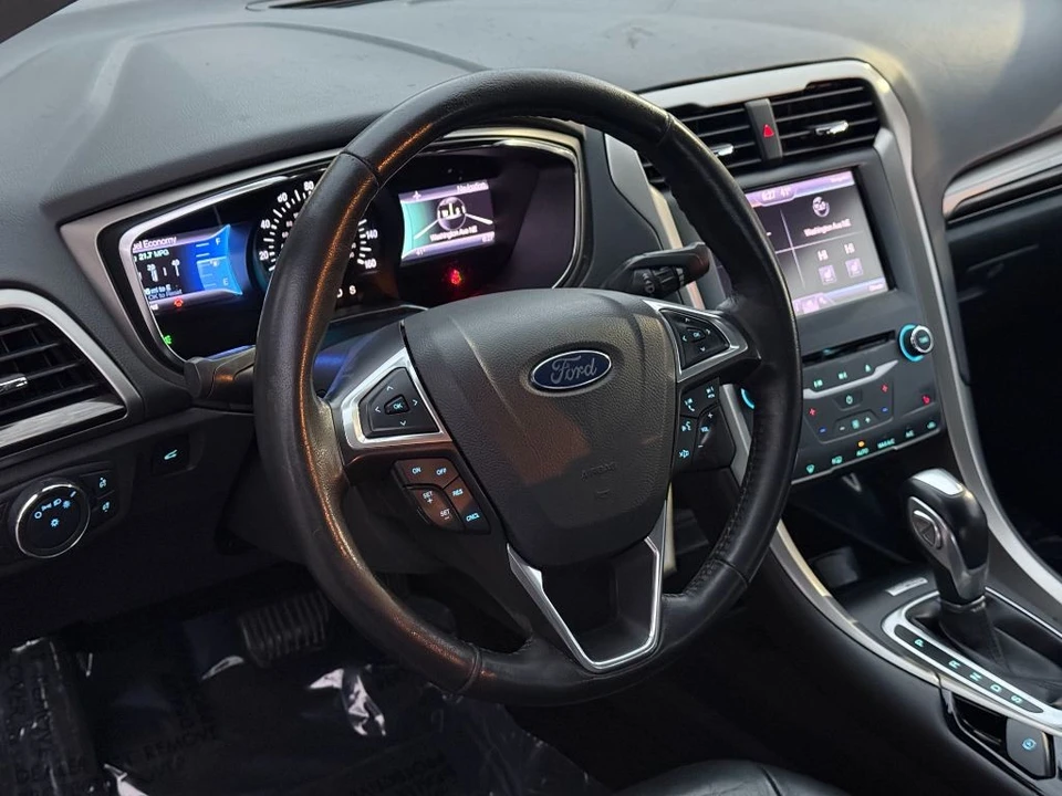 2013 Ford Fusion 2nd Gen - Image 15 of 21