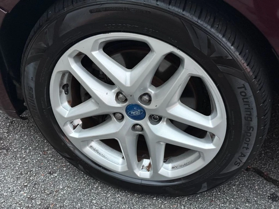 2013 Ford Fusion 2nd Gen - Image 12 of 21