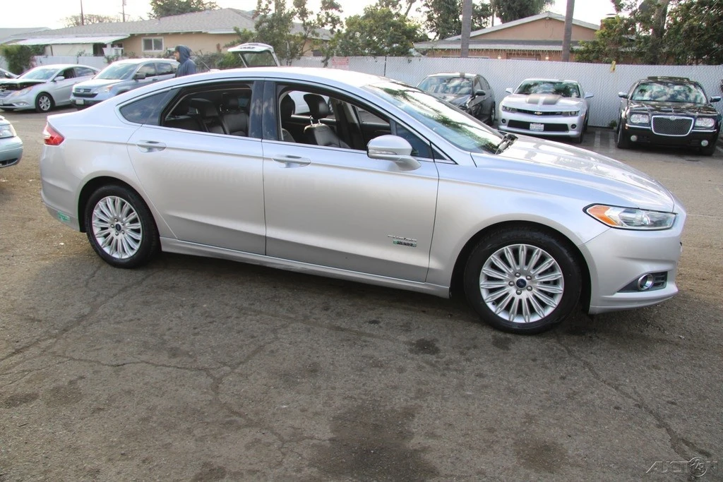 2013 Ford Fusion 2nd Gen - Image 7 of 21