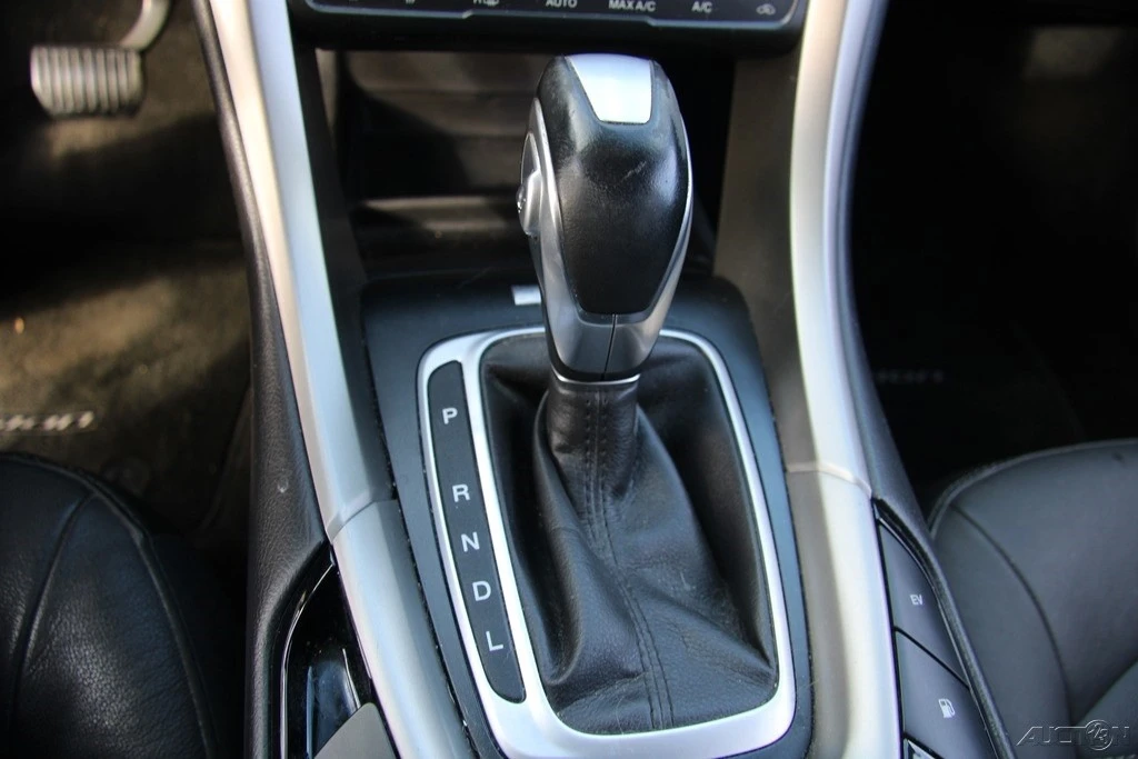 2013 Ford Fusion 2nd Gen - Image 17 of 21