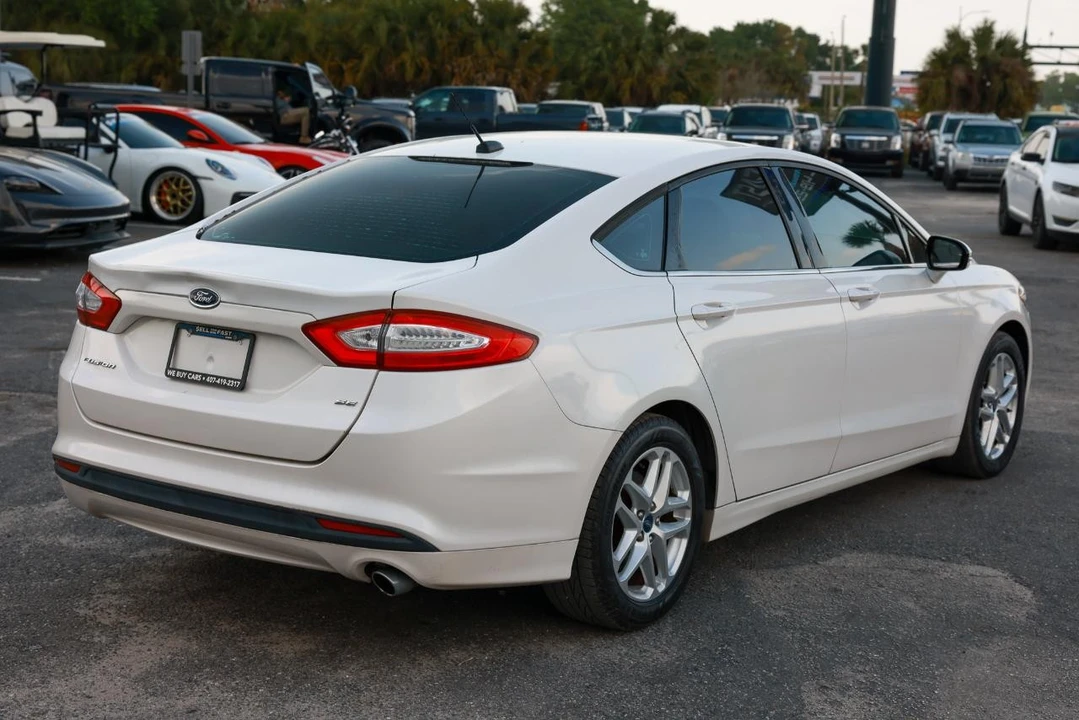 2013 Ford Fusion 2nd Gen - Image 11 of 21