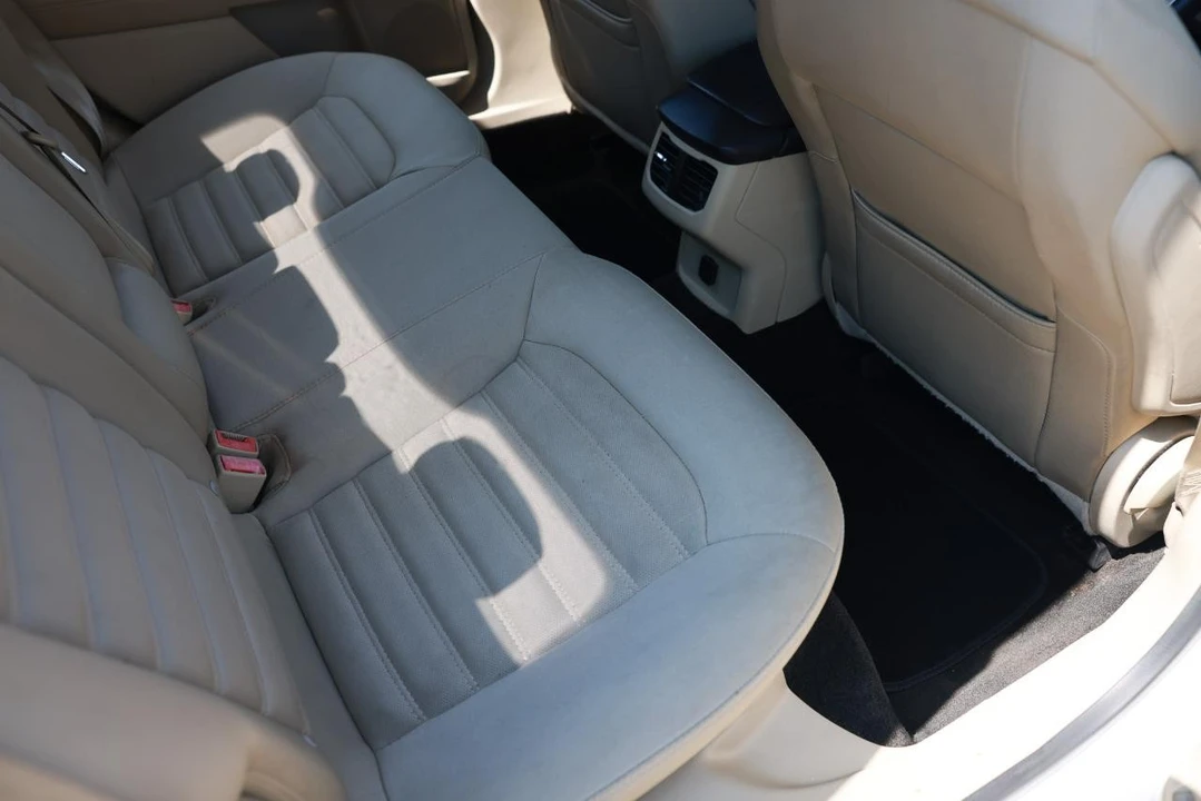 2013 Ford Fusion 2nd Gen - Image 12 of 21