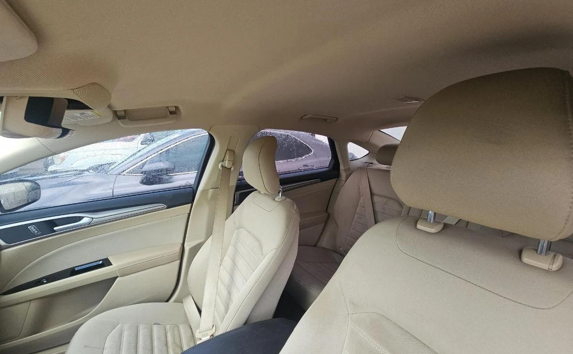 2013 Ford Fusion 2nd Gen - Image 9 of 9