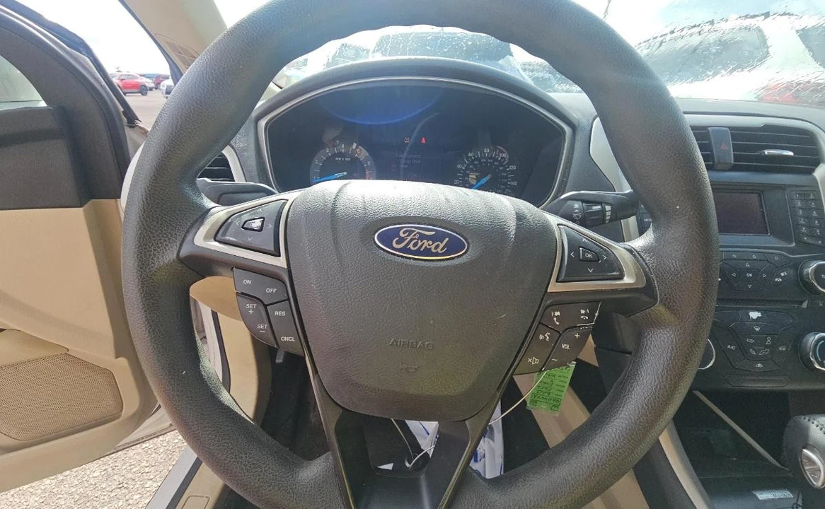 2013 Ford Fusion 2nd Gen - Image 6 of 9