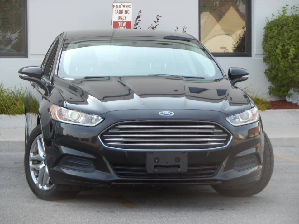 2013 Ford Fusion 2nd Gen - Image 5 of 12