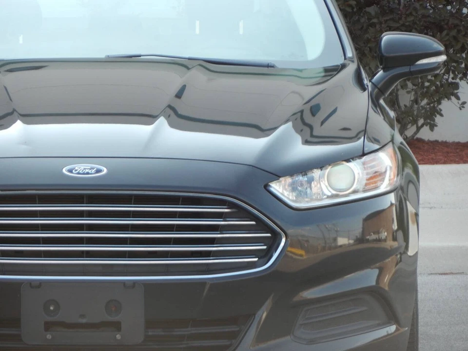 2013 Ford Fusion 2nd Gen - Image 8 of 12