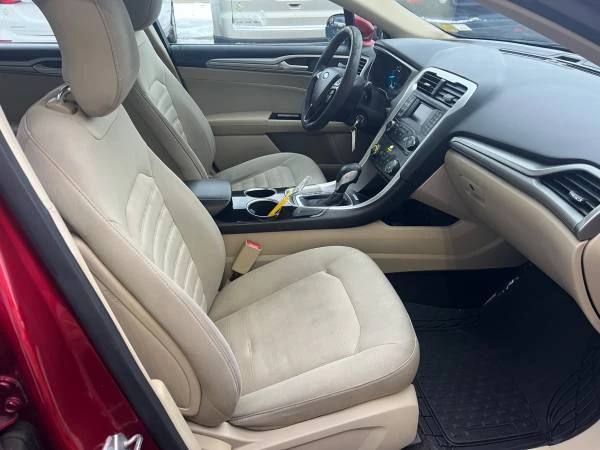 2013 Ford Fusion 2nd Gen - Image 2 of 9