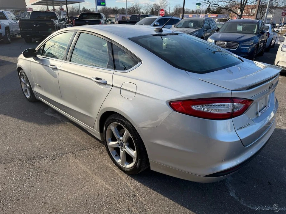 2013 Ford Fusion 2nd Gen - Image 3 of 12