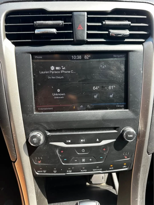 2013 Ford Fusion 2nd Gen - Image 13 of 20