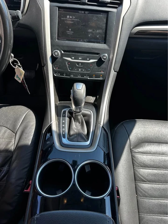 2013 Ford Fusion 2nd Gen - Image 14 of 20