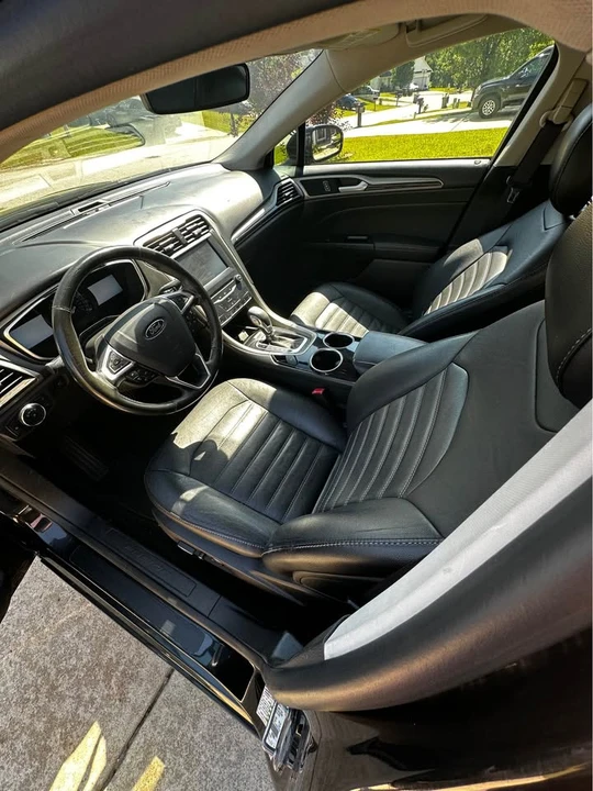 2013 Ford Fusion 2nd Gen - Image 9 of 20