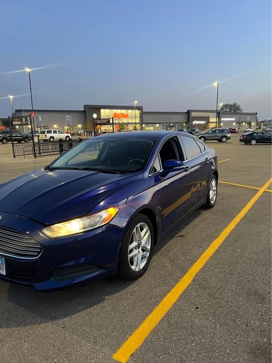 2013 Ford Fusion 2nd Gen - Image 4 of 6