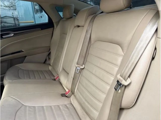 2013 Ford Fusion 2nd Gen - Image 10 of 11