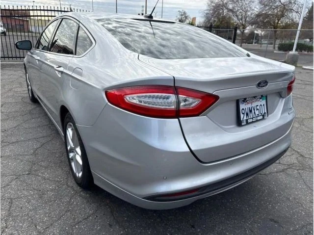 2013 Ford Fusion 2nd Gen - Image 5 of 11