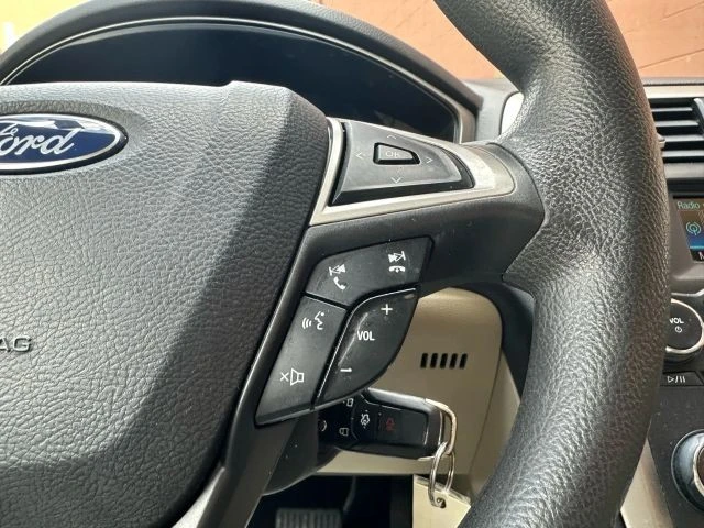 2013 Ford Fusion 2nd Gen - Image 16 of 19