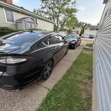 2013 Ford Fusion SE Sedan 4D