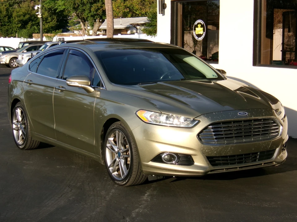 2013 Ford Fusion 2nd Gen - Image 3 of 20