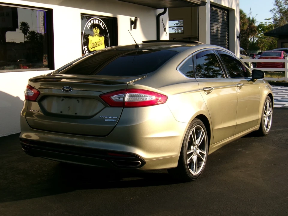 2013 Ford Fusion 2nd Gen - Image 5 of 20