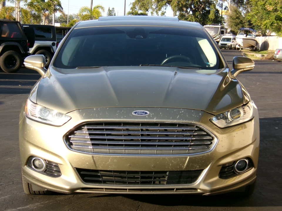 2013 Ford Fusion 2nd Gen - Image 2 of 20