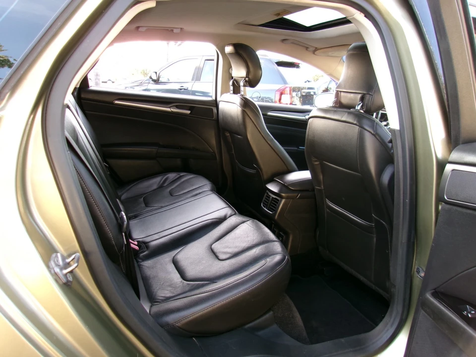 2013 Ford Fusion 2nd Gen - Image 13 of 20