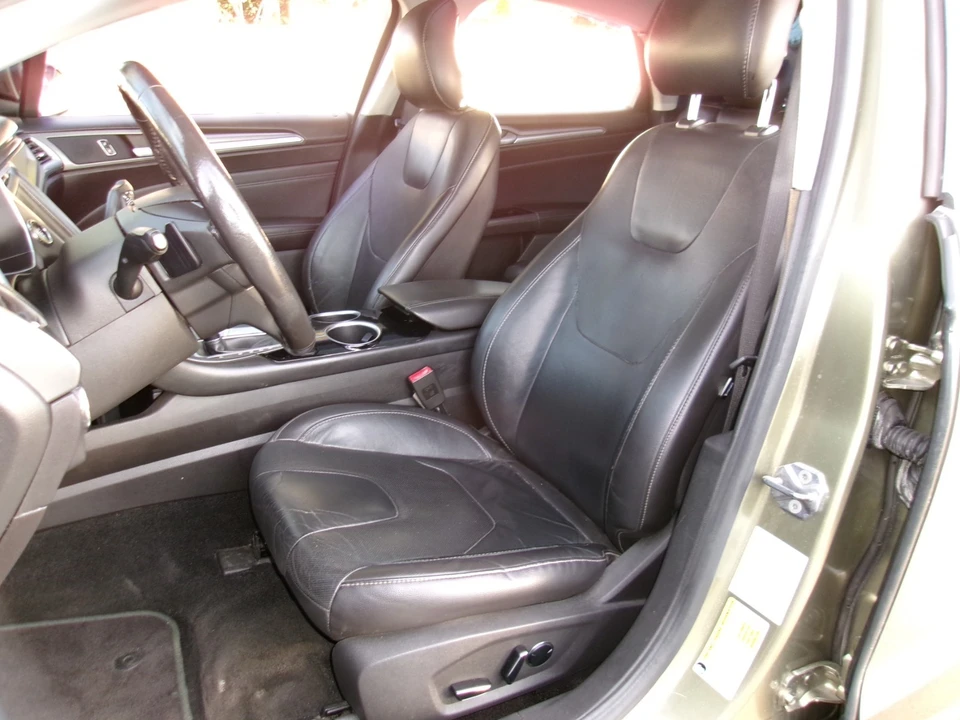 2013 Ford Fusion 2nd Gen - Image 15 of 20