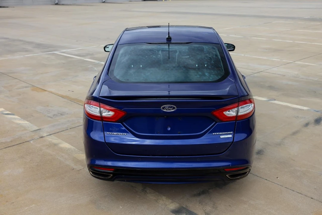 2013 Ford Fusion 2nd Gen - Image 9 of 12
