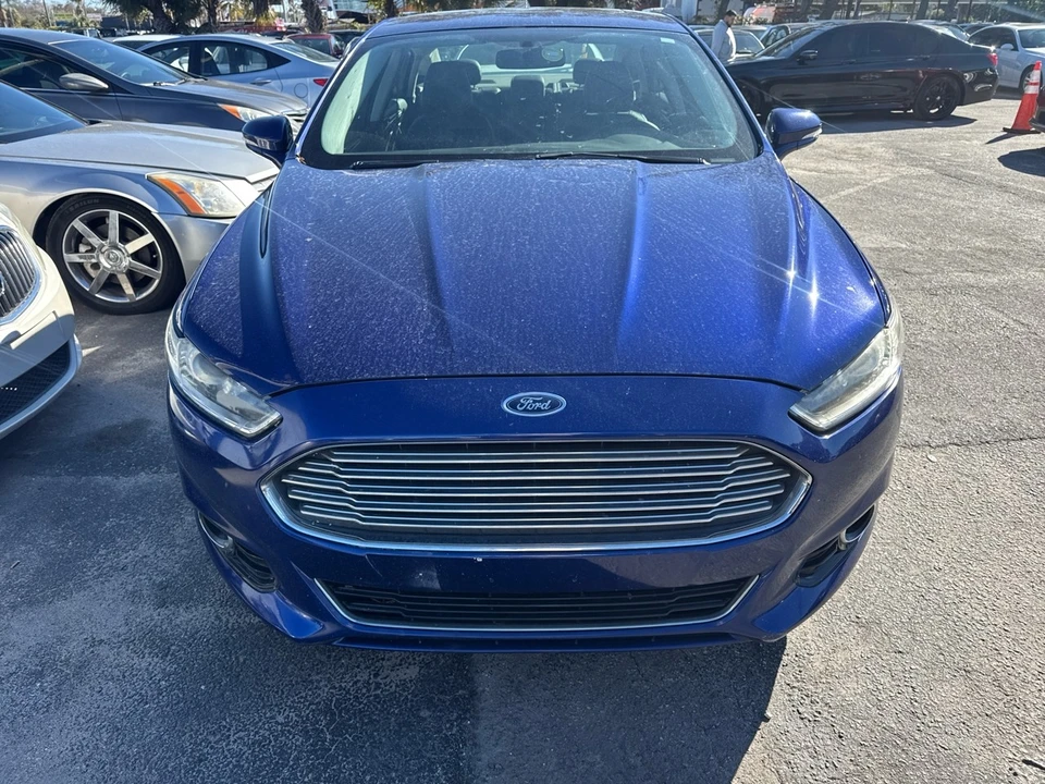 2013 Ford Fusion 2nd Gen - Image 2 of 5