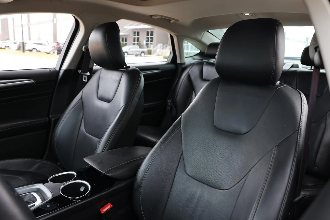 2013 Ford Fusion 2nd Gen - Image 6 of 12