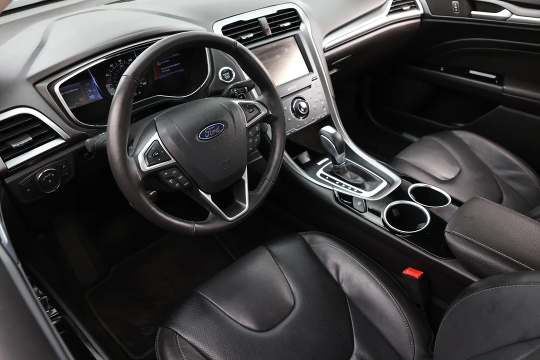 2013 Ford Fusion 2nd Gen - Image 4 of 12