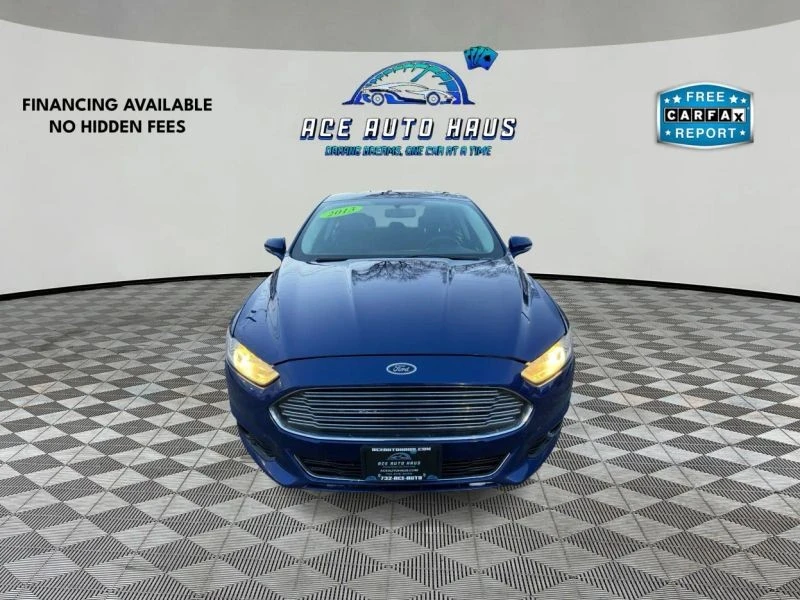 2013 Ford Fusion 2nd Gen - Image 2 of 12