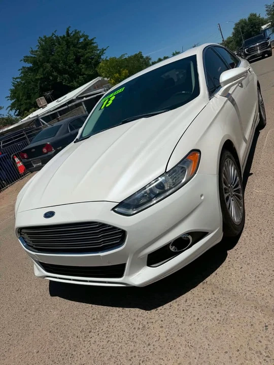 2013 Ford Fusion 2nd Gen - Image 6 of 9