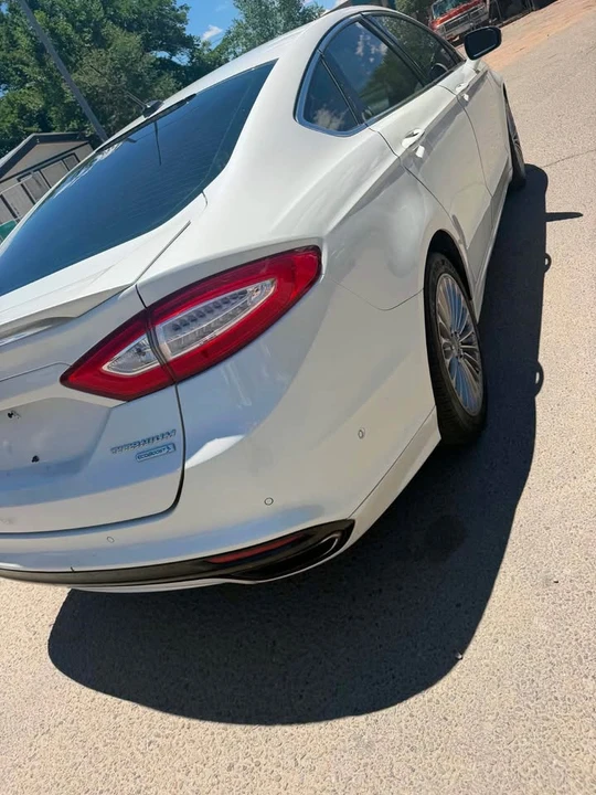 2013 Ford Fusion 2nd Gen - Image 3 of 9