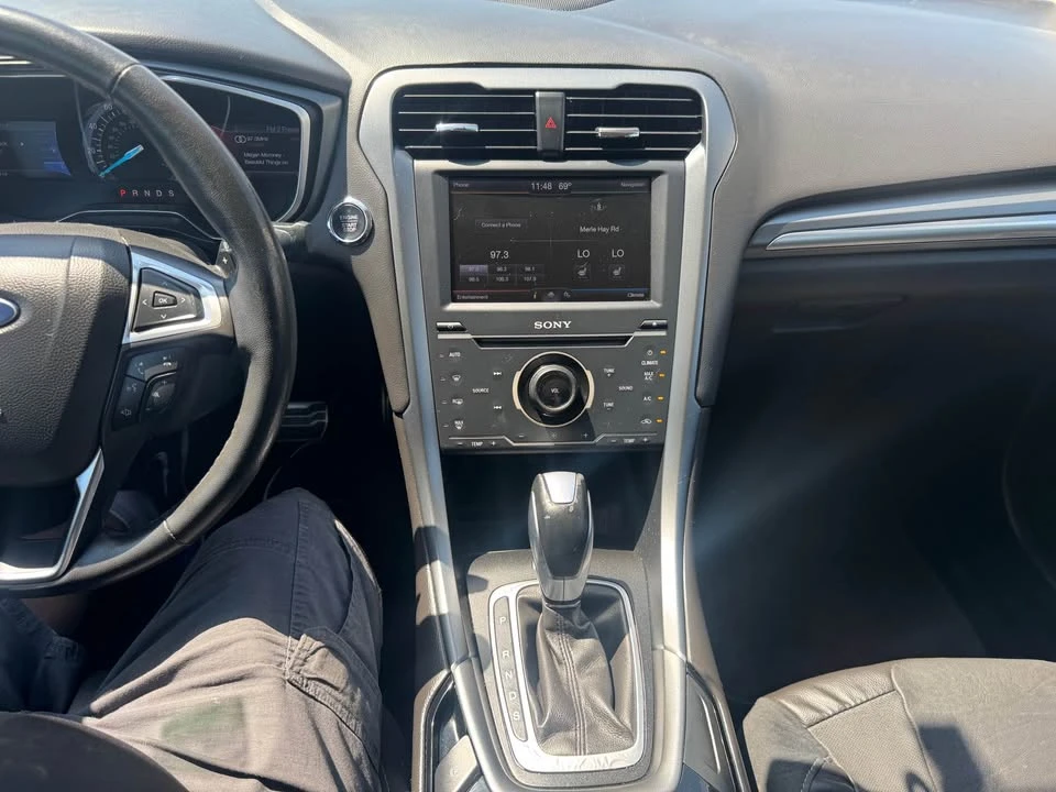 2013 Ford Fusion 2nd Gen - Image 17 of 18
