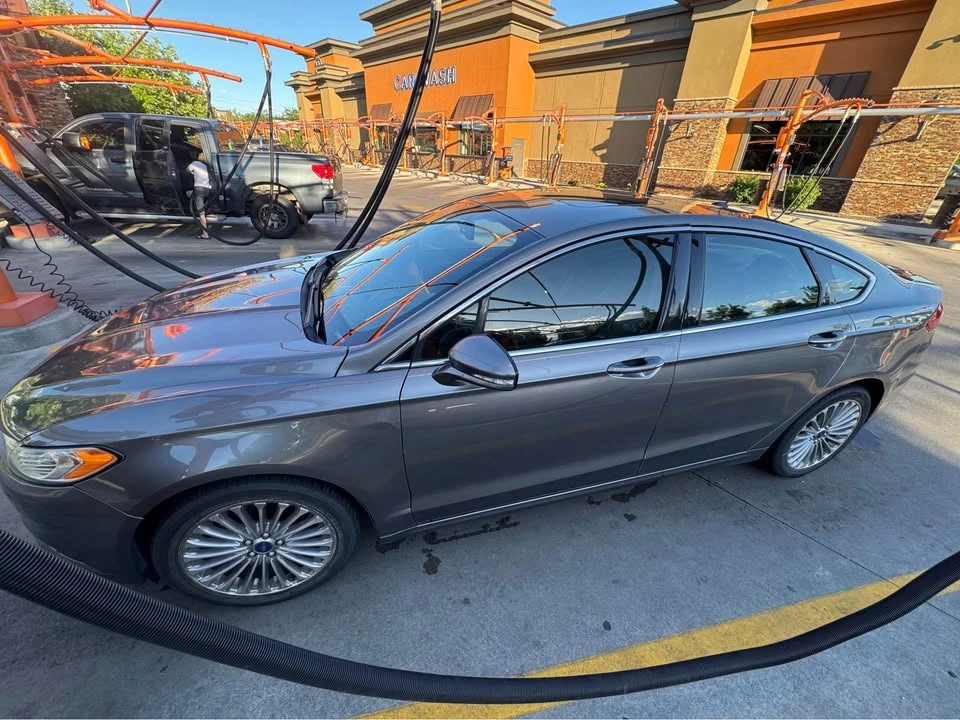 2013 Ford Fusion 2nd Gen - Image 12 of 13
