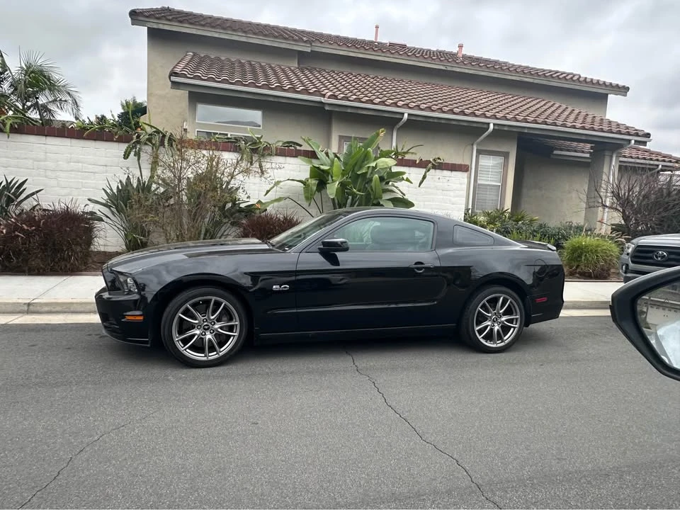 2013 Ford S197 Mustang - Image 7 of 8