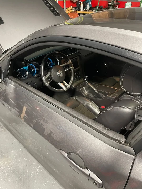 2013 Ford S197 Mustang - Image 7 of 7