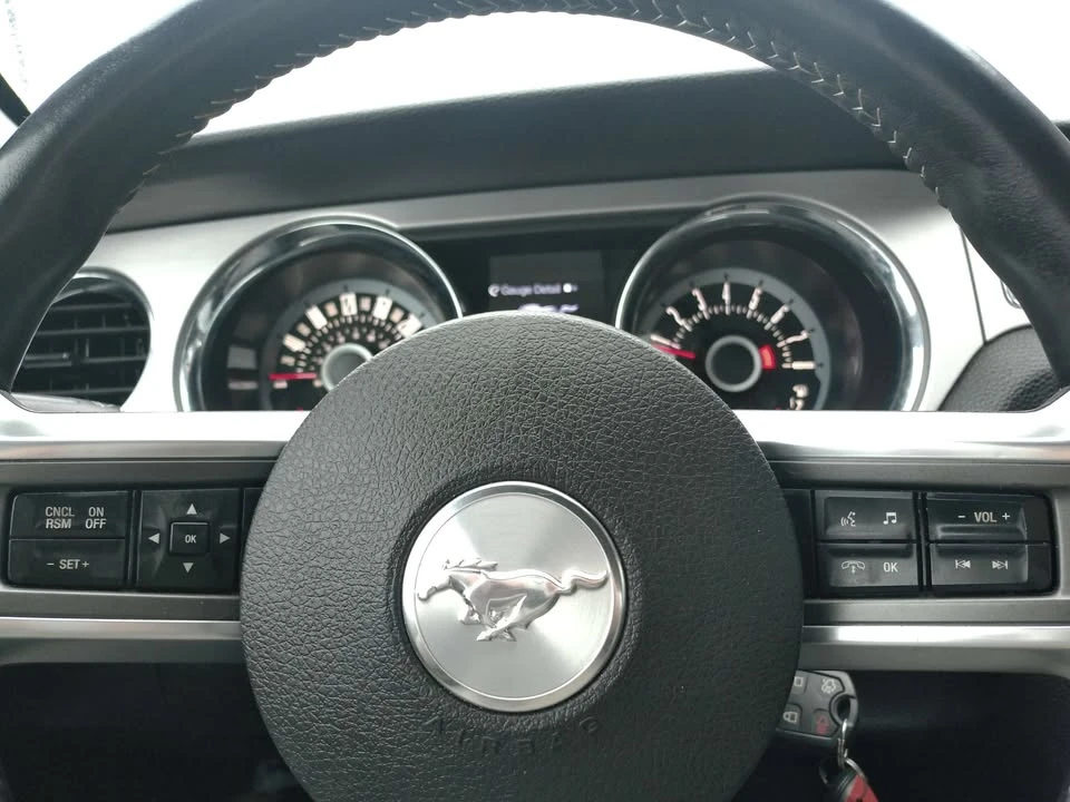 2013 Ford S197 Mustang - Image 16 of 18