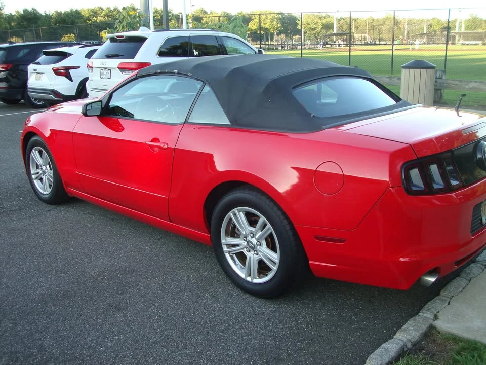 2013 Ford S197 Mustang - Image 4 of 20