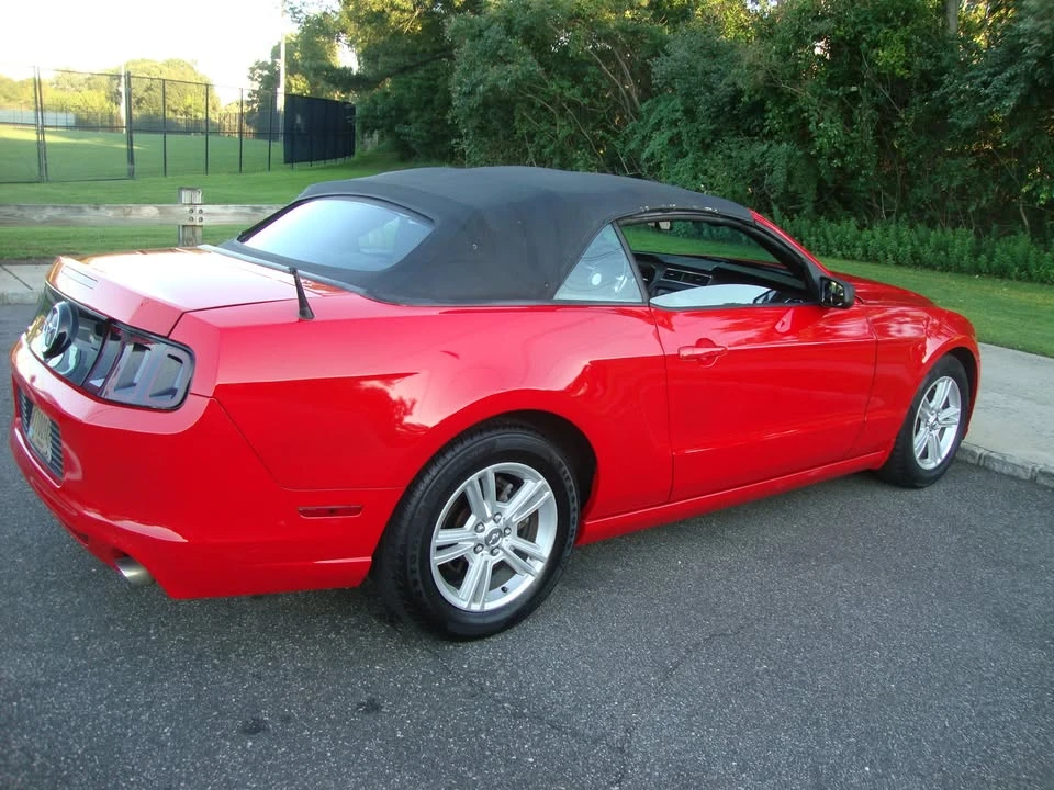 2013 Ford S197 Mustang - Image 6 of 20