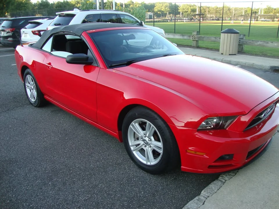 2013 Ford S197 Mustang - Image 8 of 20