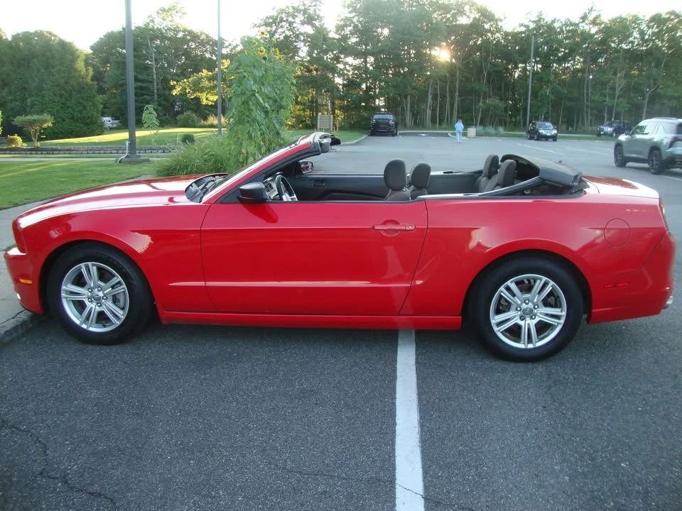 2013 Ford S197 Mustang - Image 9 of 20