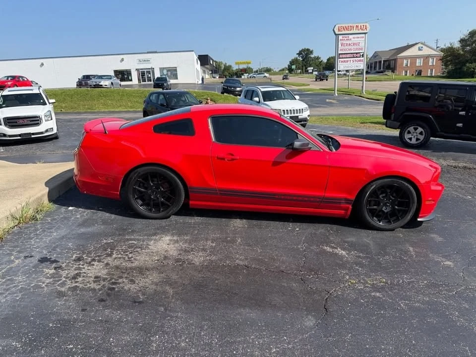 2013 Ford S197 Mustang - Image 4 of 11