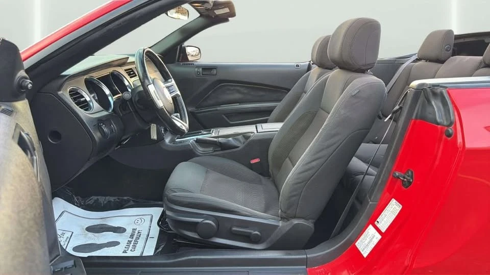 2013 Ford S197 Mustang - Image 16 of 20