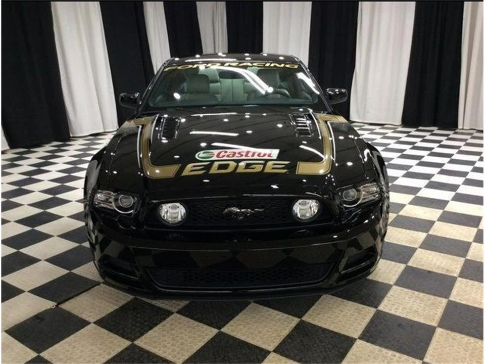 2013 Ford S197 Mustang - Image 2 of 7