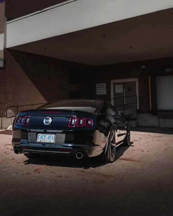2013 Ford S197 Mustang - Image 6 of 7