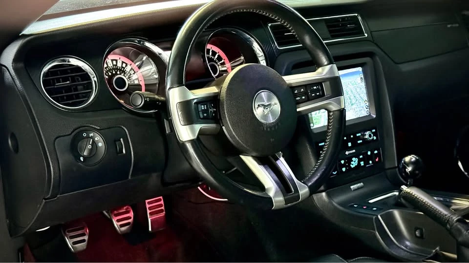 2013 Ford S197 Mustang - Image 8 of 9