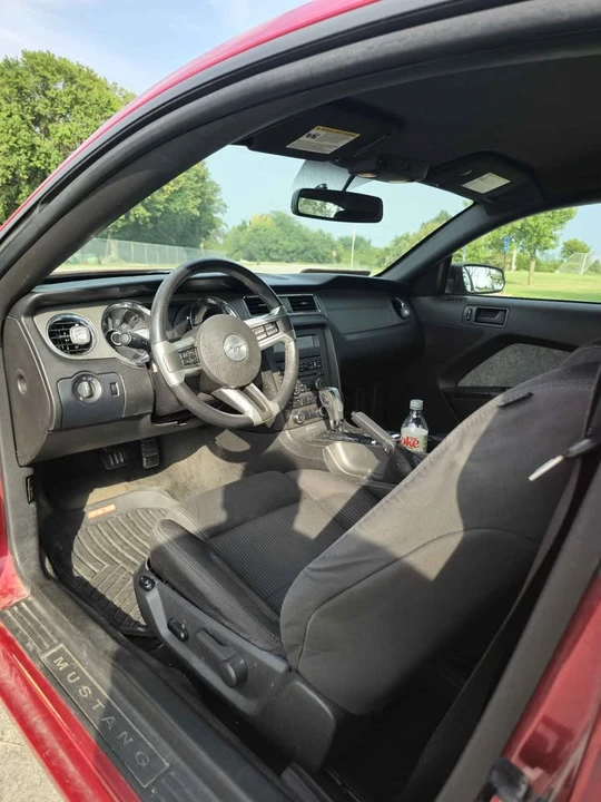 2013 Ford S197 Mustang - Image 10 of 11